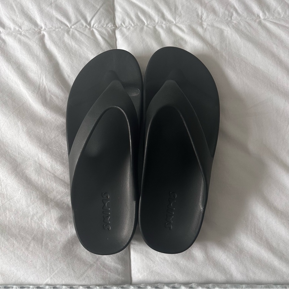 SKIMS Black Slide Sandals